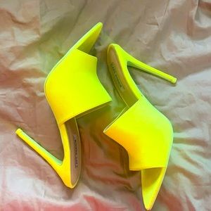 Neon Yellow Pointed Toe Heel